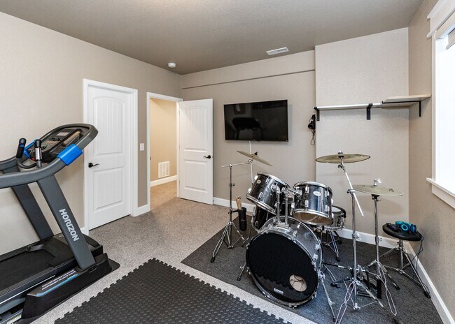 Building Photo - Beautiful, Spacious Home in Wolf Ranch in D20