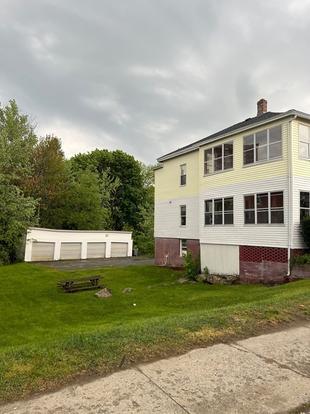 Building Photo - 336 Parker St
