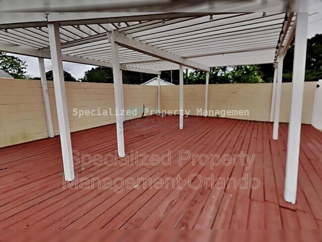 Building Photo - 1250 Henry Balch Dr