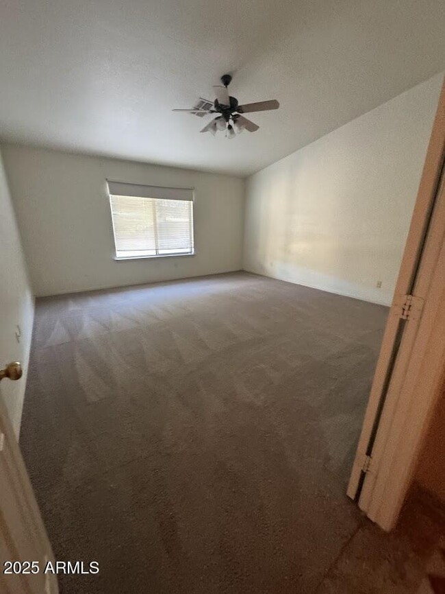 Building Photo - 17757 W Eagle Dr