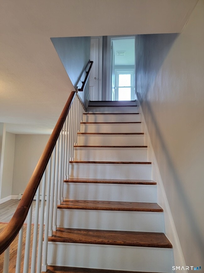 Building Photo - 405 Wolcott Rd