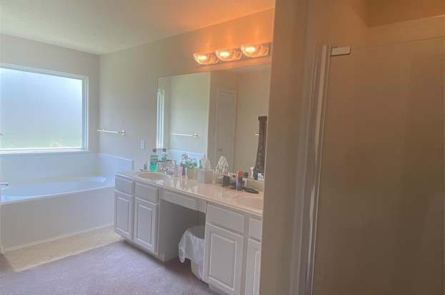 Building Photo - 14123 Curry Creek Ln