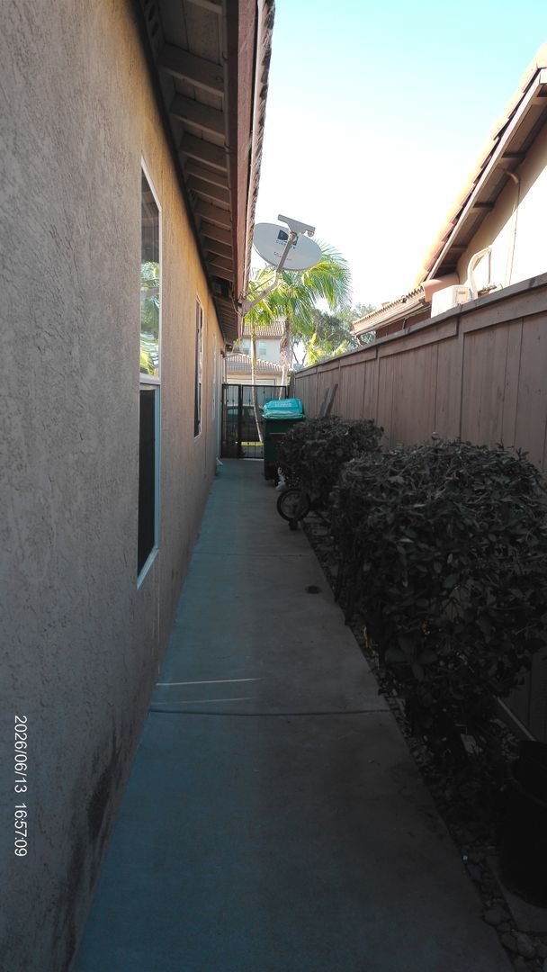 Building Photo - 3819 Coral Crest Way