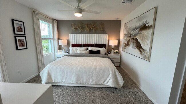 Building Photo - 500 Salisbury Cir