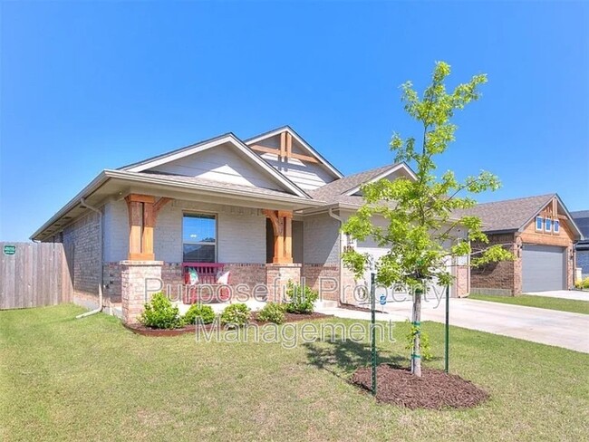 Building Photo - 8701 Ricard Dr