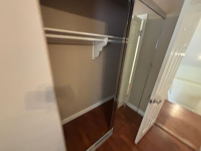 Building Photo - Beautiful 3 bed 2.5 bath townhouse in Spanish Trails!