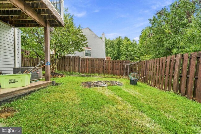 Building Photo - 16880 Jed Forest Ln