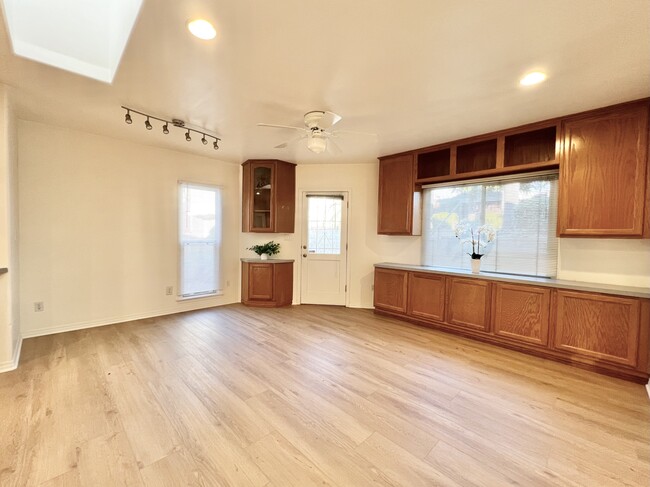 Building Photo - 6165 Blain Pl