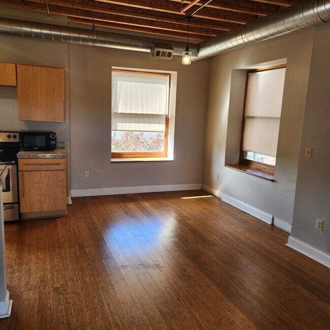 Interior Photo - Hendrie Lofts