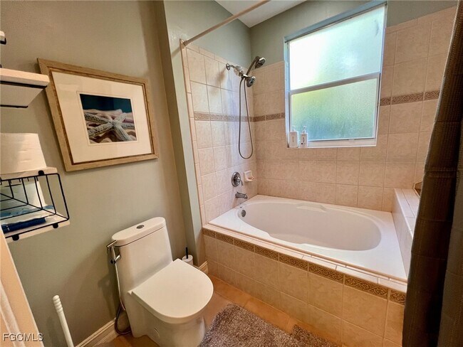 Building Photo - 12207 Lucca St