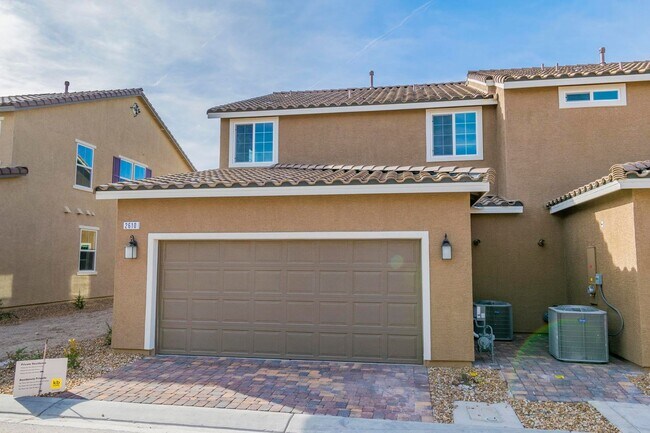 Building Photo - Brand New Build! Townhouse in the heart of Inspirada's Master Planned Community! available 4/1/2026