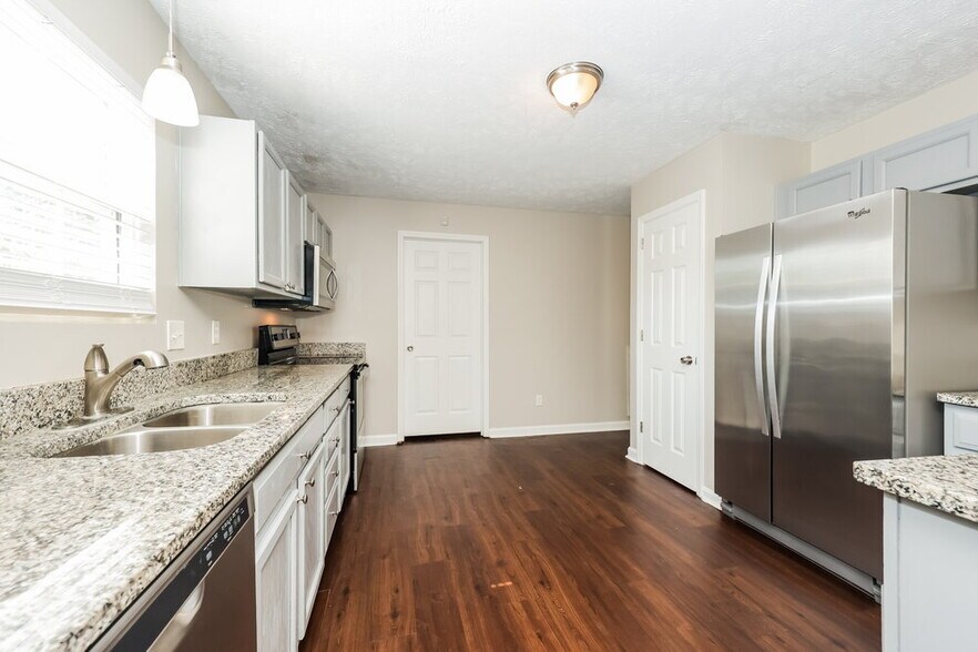Building Photo - 2305 Leighton Way