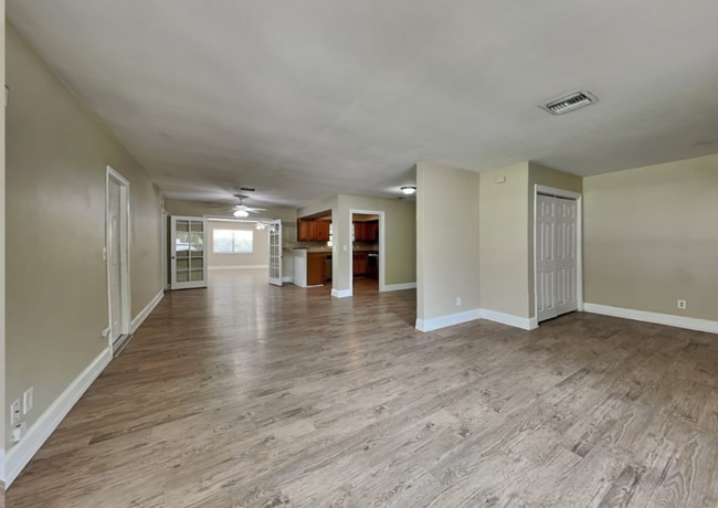 Building Photo - 7321 Egypt Lake Dr