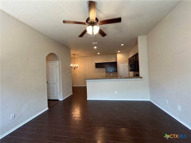 Building Photo - 295 Rosalie Dr