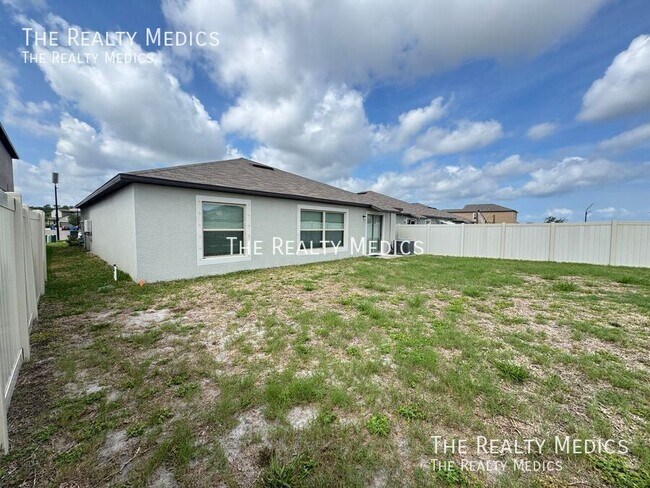 Building Photo - 9837 Lemon Drop Lp