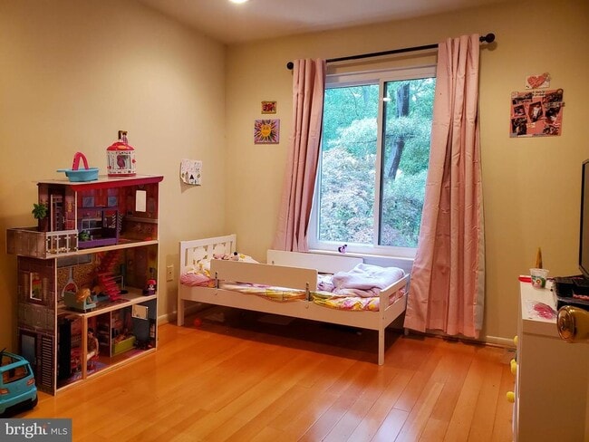 Building Photo - 7835 Muirfield Ct