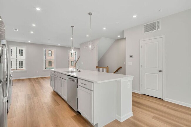 Building Photo - Brand-New 3 Bedroom Condo in Coalfield Station – $2,400/mo