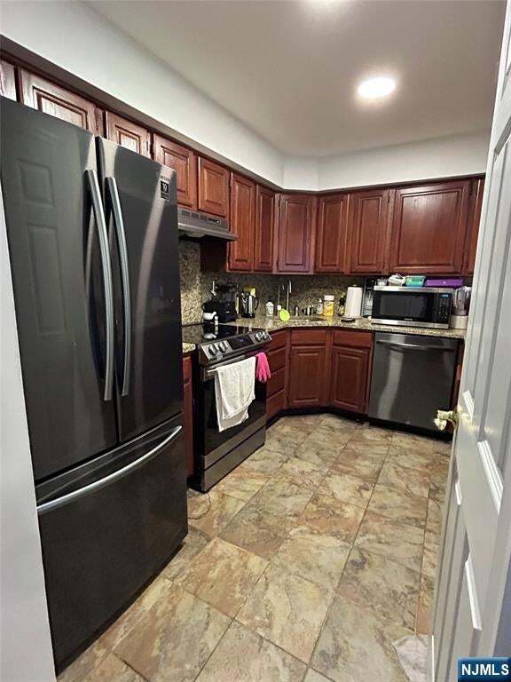 Primary Photo - 517 Windsor Dr