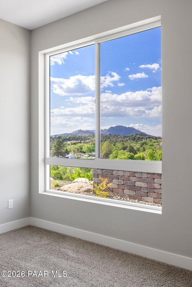 Building Photo - 1332 Rockwood Dr