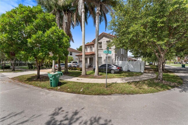 Building Photo - 20032 SW 128th Ct