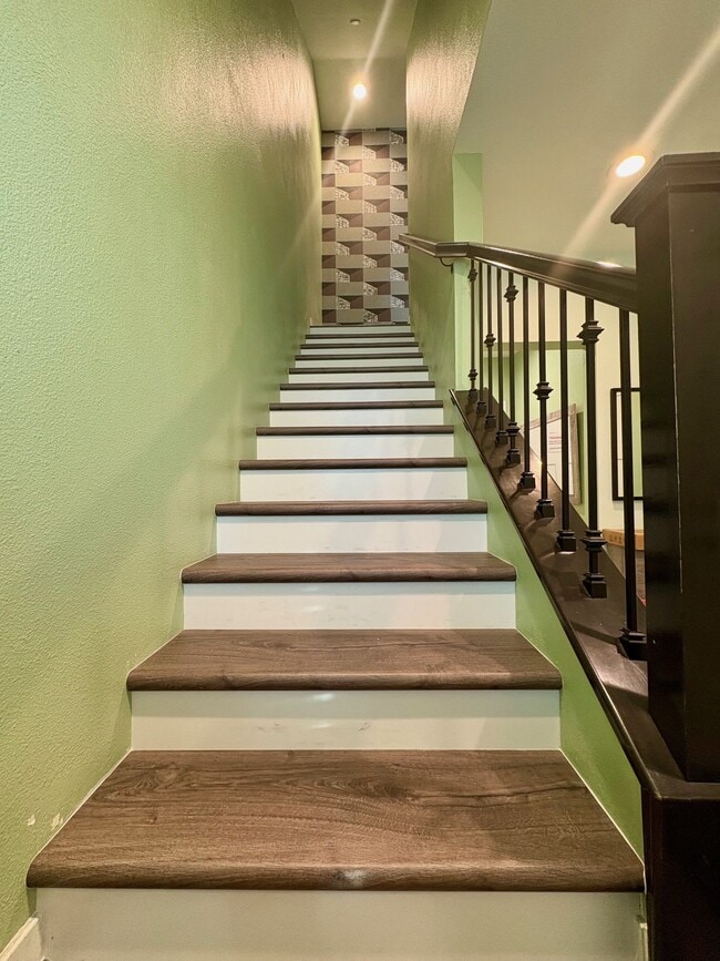 Building Photo - 13218 Shaw Ln