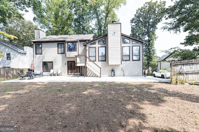Building Photo - 3510 Yarmouth Hill