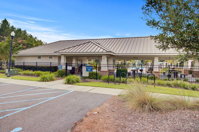 Building Photo - 158 Lindera Preserve Blvd
