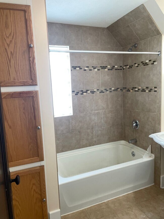 Building Photo - 4212 Marcy St