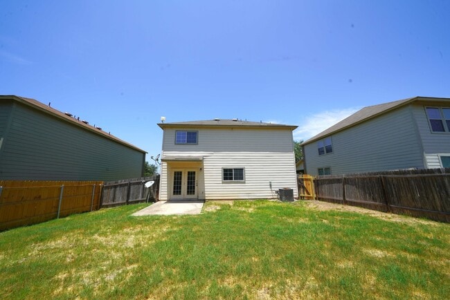 Building Photo - 2 Story Home Available in Cibolo! Realtor commission: $500