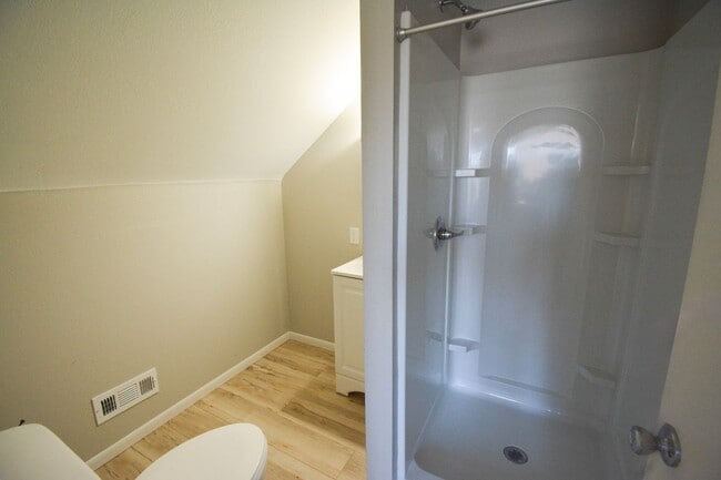 Building Photo - Beautiful 3 Bedroom with ALL the Updates!