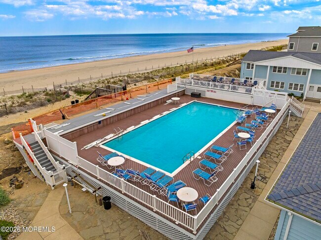 Building Photo - 1201 Ocean Ave