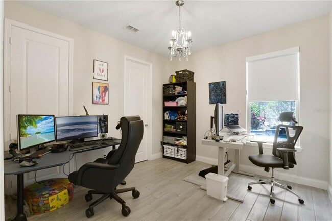Building Photo - 8414 Vivaro Isle Way