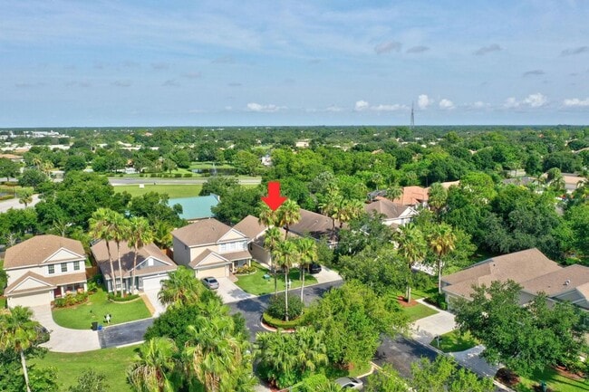 Building Photo - 2951 SW Pond Way