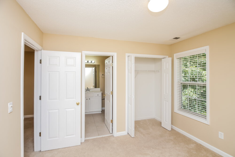 Building Photo - 5804 Tree Fern Ct