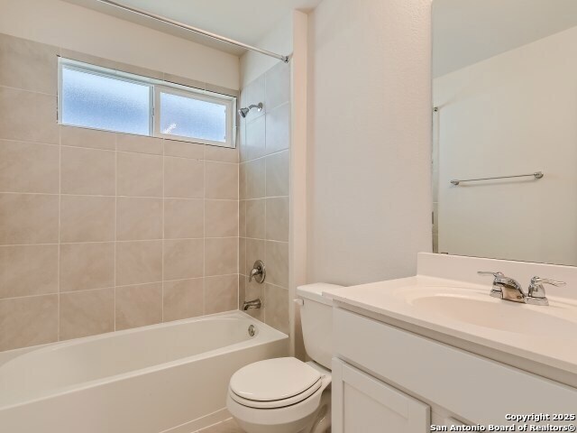 Building Photo - 1725 Rocky Rise