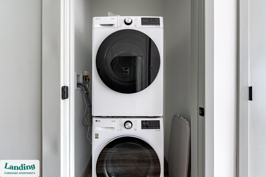 Building Photo - 39 Railroad Ave