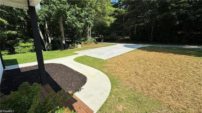 Building Photo - 148 Buena Vista Dr