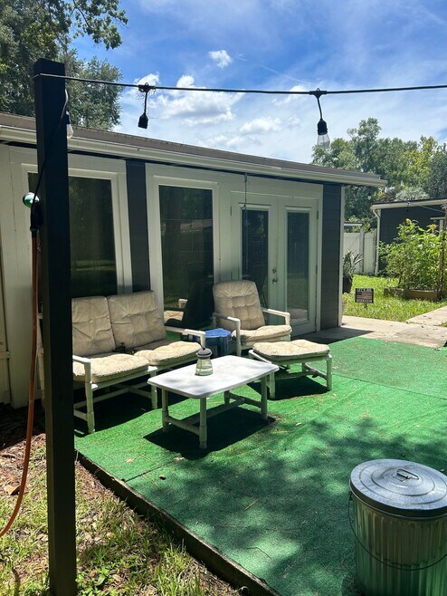 Building Photo - 3821 Rosetree Dr