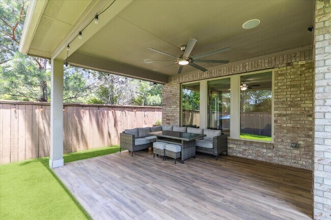 Building Photo - Beautiful Corner Lot Home with No Back Neighbors & Low-Maintenance Living