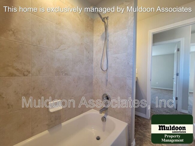 Building Photo - 6631 Weiser Dr