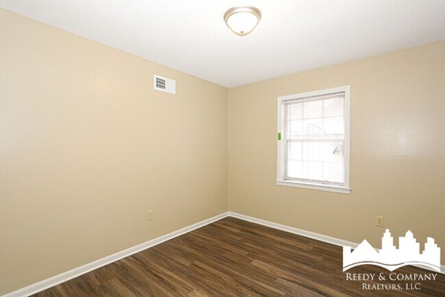Building Photo - 3234 Lichen Dr