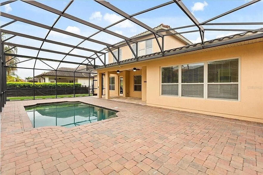 Building Photo - 7231 Sangalla Dr