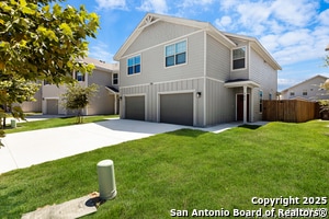 Building Photo - 7615 Gramercy Wy