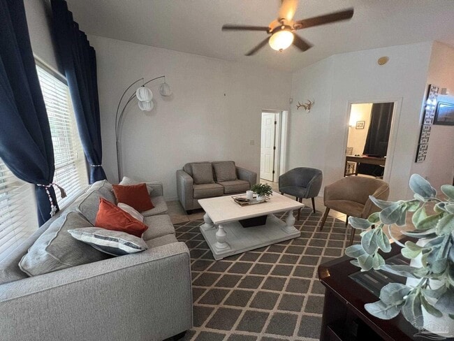 Building Photo - 1959 Melissa Oaks Dr