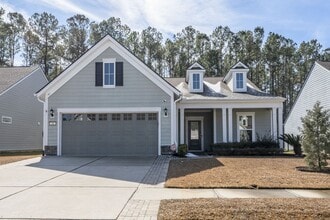 Building Photo - Spacious 3 Bed 2 Bath -The Landings At New Riverside