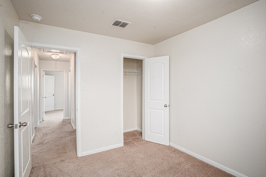 Building Photo - 7516 Bowdre