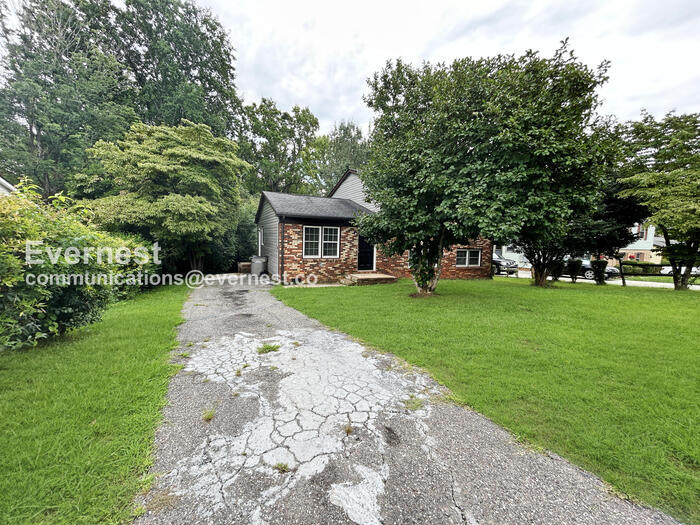 Primary Photo - 542 Newcastle Rd