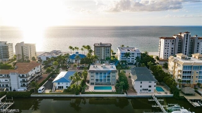 Building Photo - 9486 Gulf Shore Dr