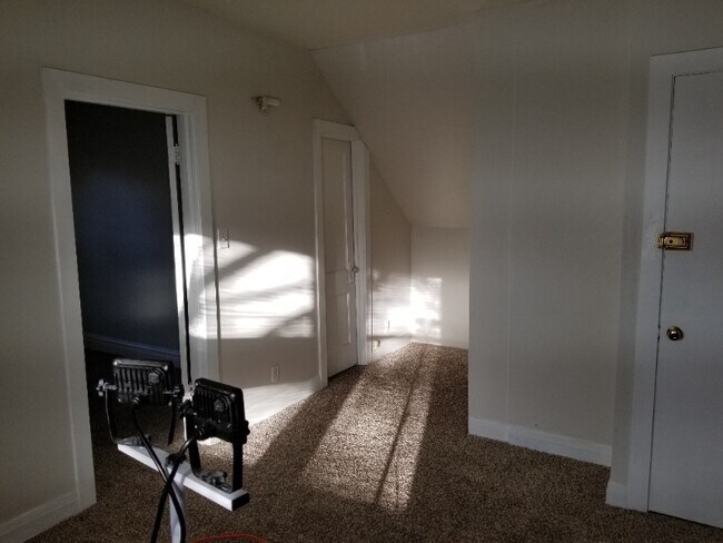 Building Photo - 5359 W Berenice Ave
