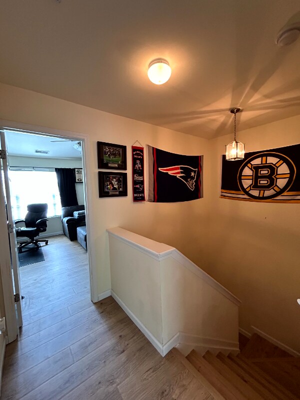 Building Photo - 122 Sonata Cir